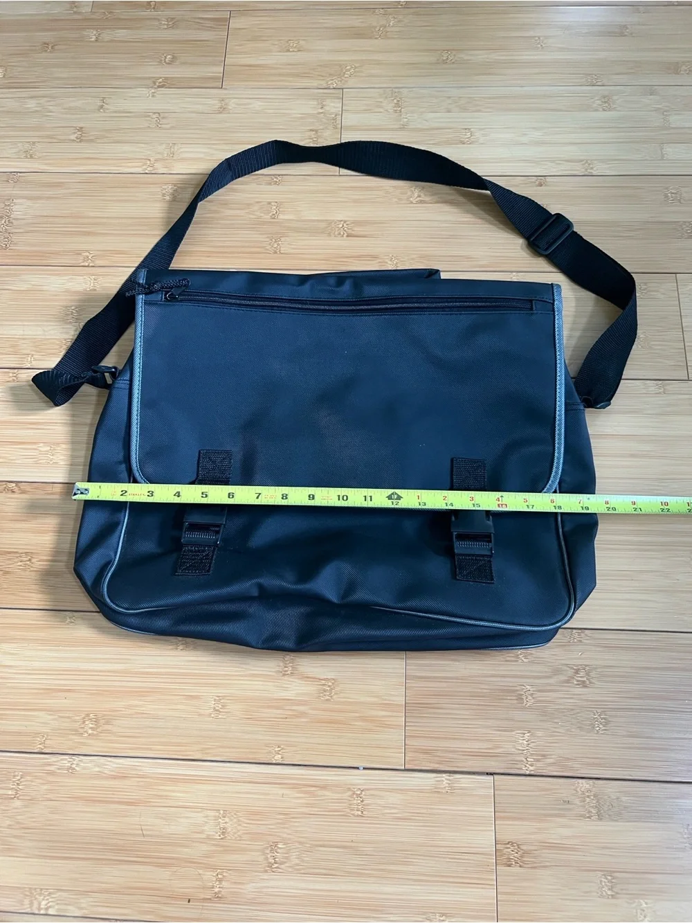 Claiborne classic black